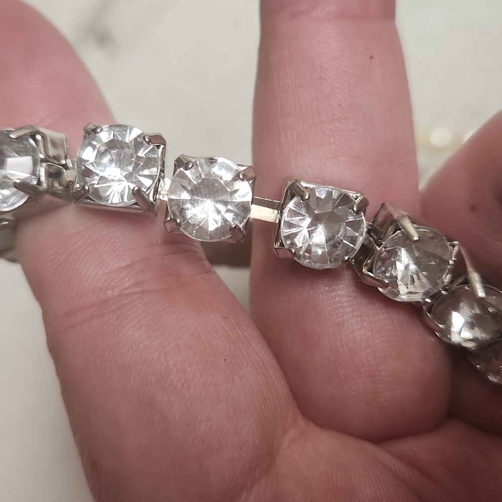 Maurices 5 Tier Faux Pearl and Gem Beaded Fashion Bracelets - Picture 6 of 7